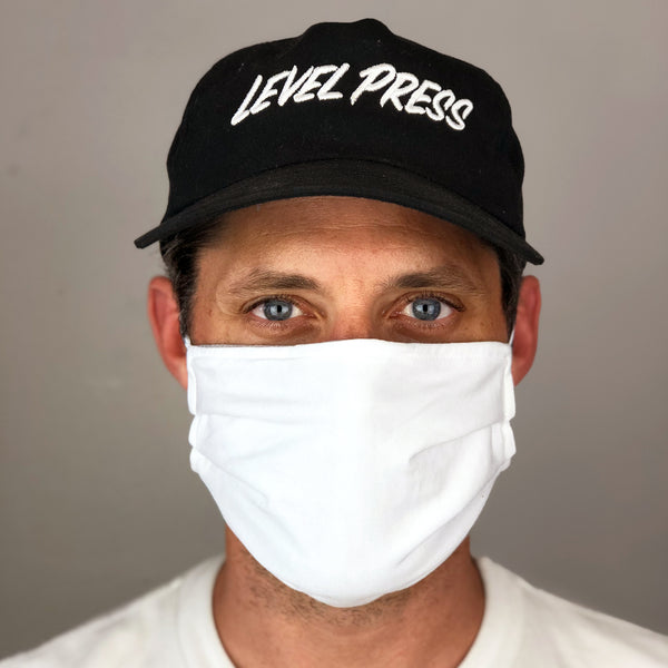 Refreshing Mask Spray Kit (Includes two white masks) – braddock USA